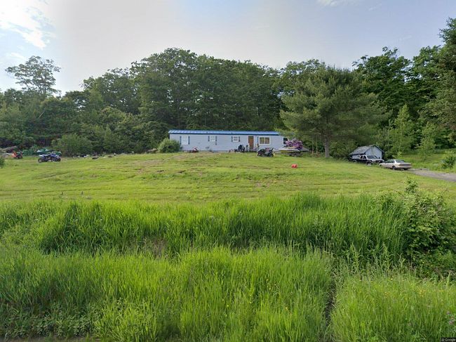 Photo of 644 Searsmont Rd, Appleton, ME