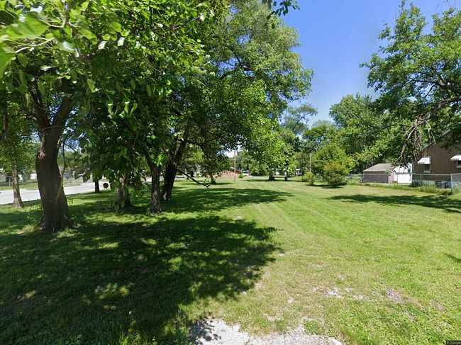 Photo of 903 N 82nd St, East Saint Louis, IL