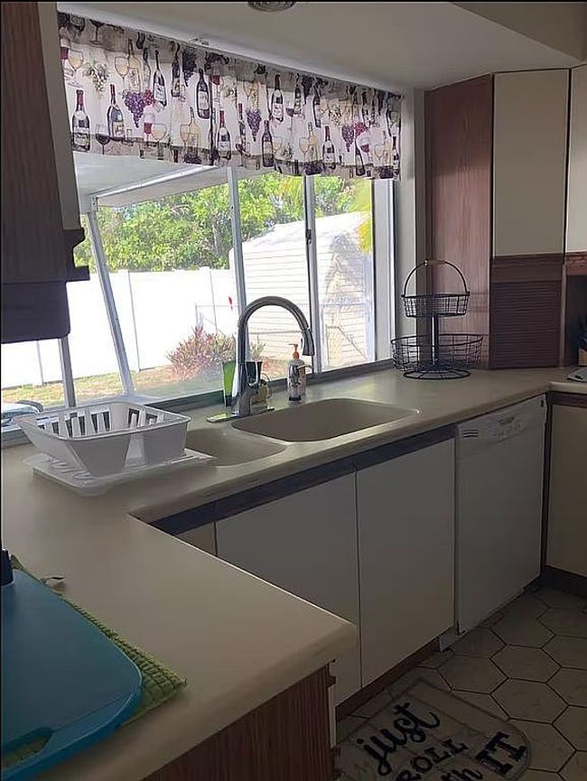 Photo of 2345 Carrell Rd, Fort Myers, FL