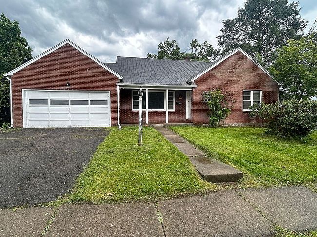 Photo of 412 Maple St