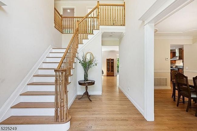 Photo of 567 River Rd, Chatham, NJ