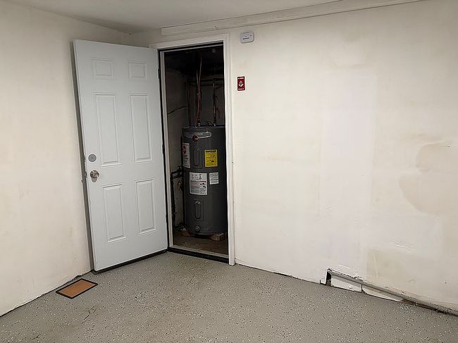 Photo of 99 Tell Ave, Deer Park, NY