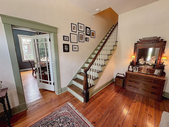 Image of 403 Stafford St