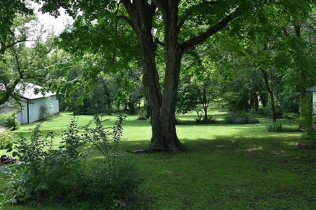 Photo of 1727 Bedford Rd, Washington, IN