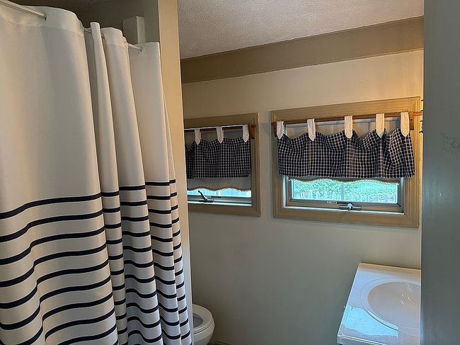 Image of 1255 Park Pl