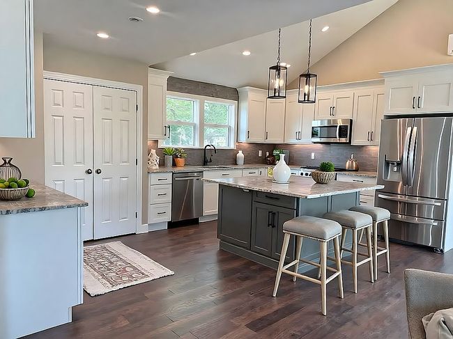 Photo of 38 Inland Rd, Levittown, PA