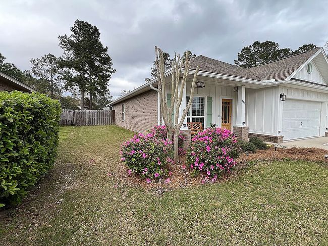 Image of 289 Whitman Way