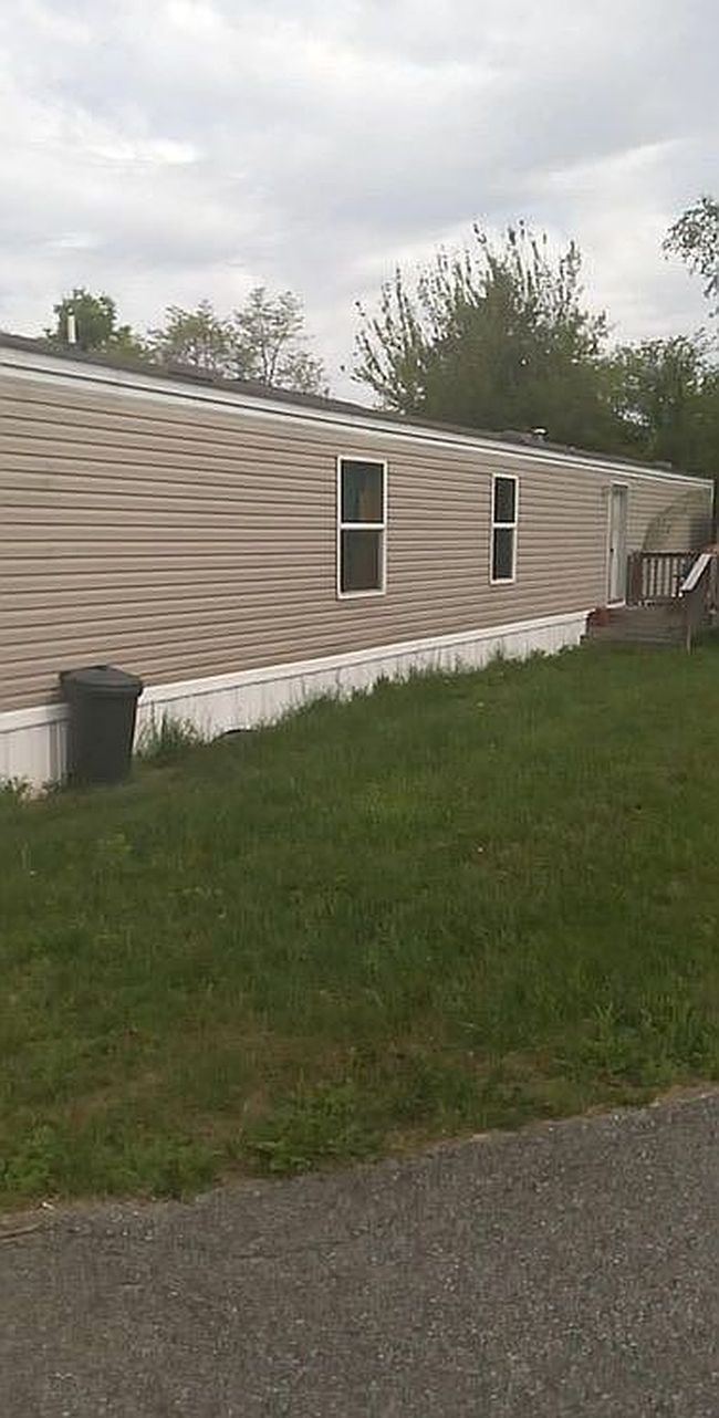 Photo of 840 Bonnie Blvd Nw, Corydon, IN
