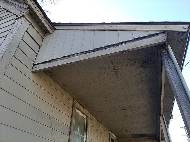 Image of 1500 E 2nd St