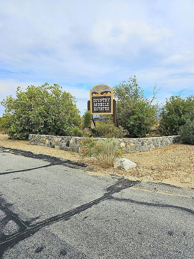 Image of 16754 E Avenue X Spc 33