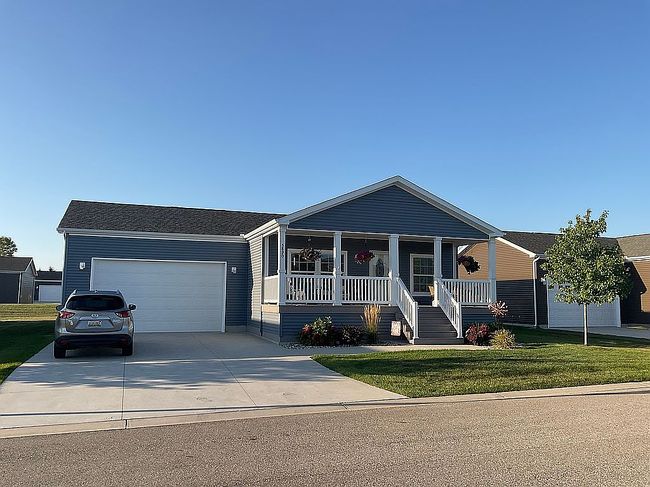 Photo of 5890 Grace Way Dr