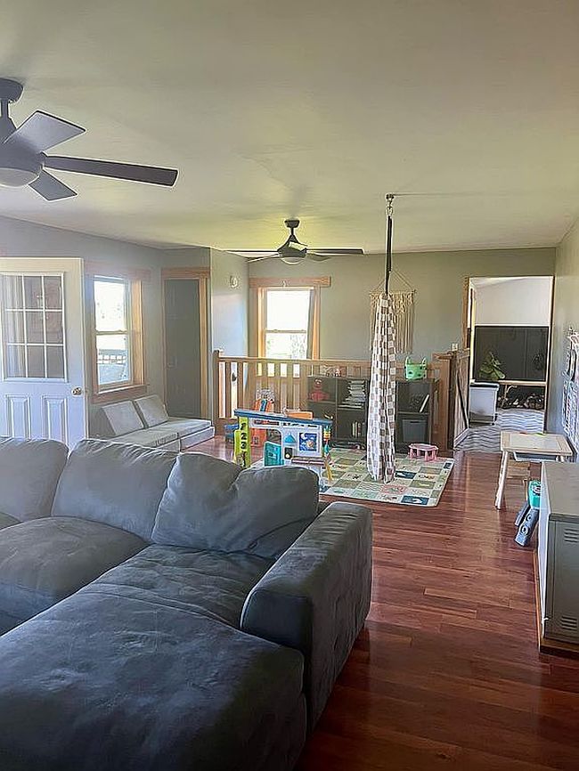 Photo of 25866 Mount Pleasant Rd, Cambridge Springs, PA