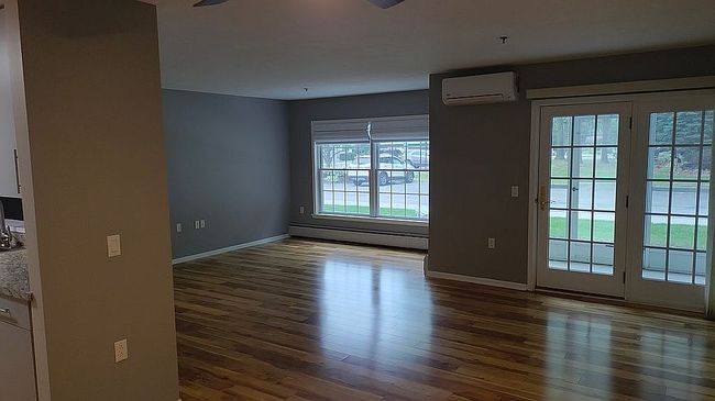 Photo of 201 Dewitt Ln Apt 102