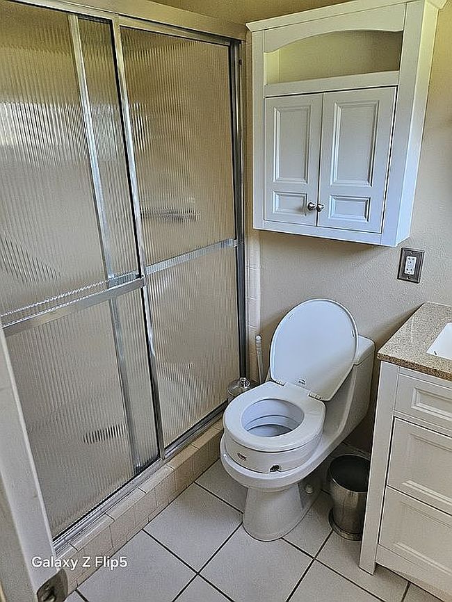 Photo of 2303 Canal Dr #F7, Bradenton, FL