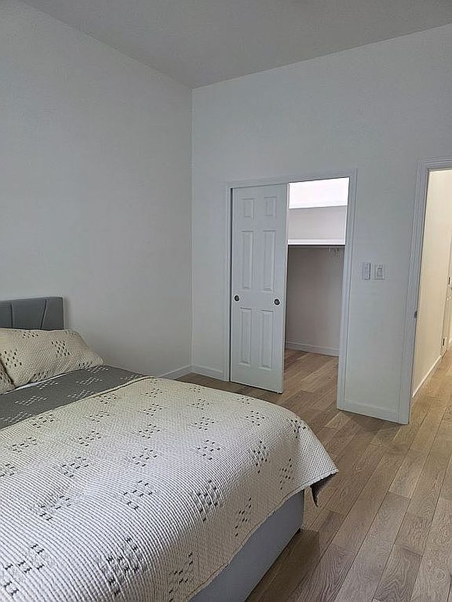 Photo of 4342 45th St Apt 1G, Long Island City, NY