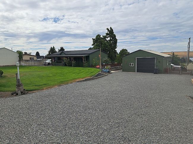 Photo of 307 Harbor Blvd, Burbank, WA