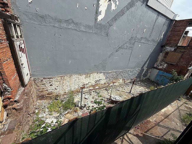 Photo of 39 S Summit St, Harrisburg, PA