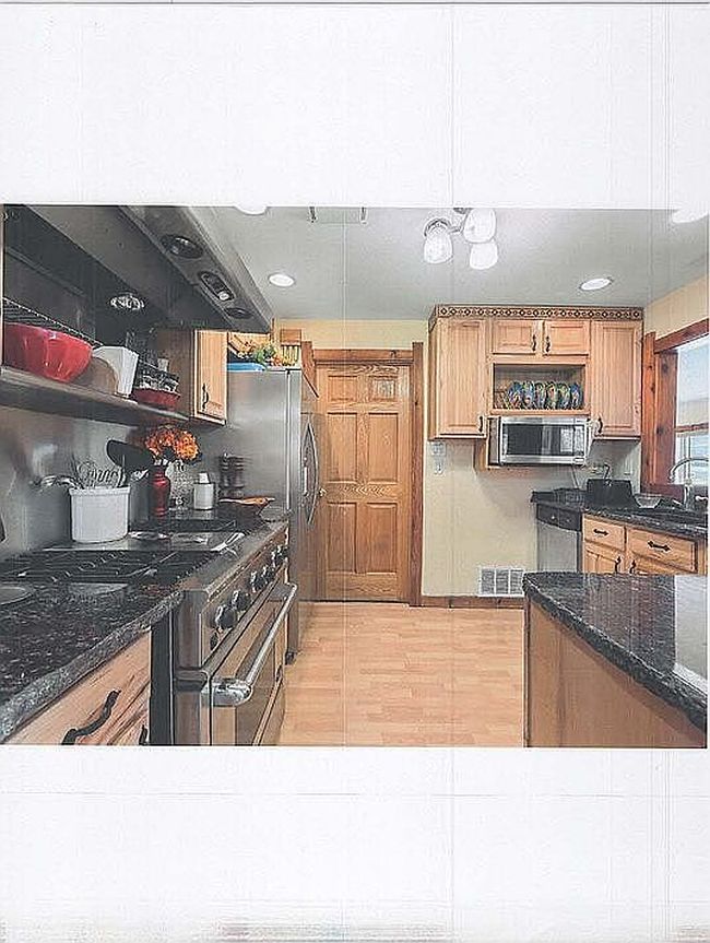 Photo of 211 Haman Rd, Inverness, IL