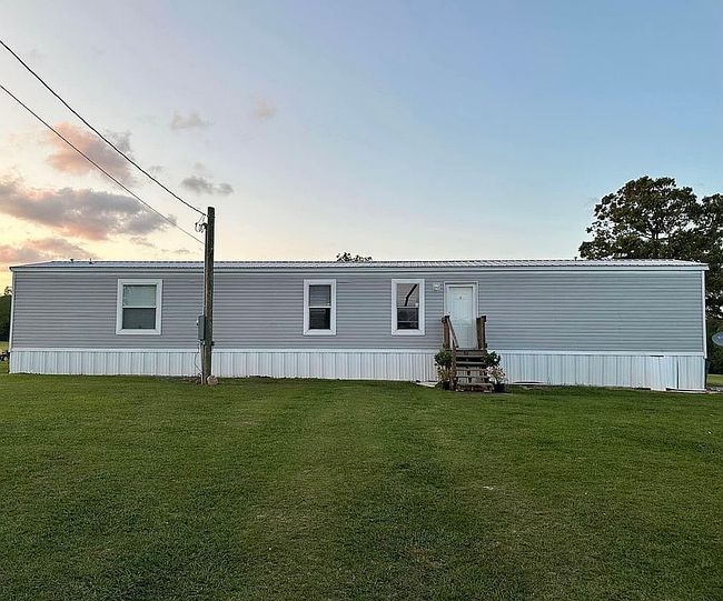 Photo of 17300 State Line Rd, Moss Point, MS