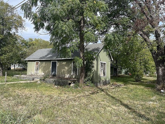 Image of 601 N Church St