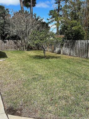 Image of 44 Fairway Cir