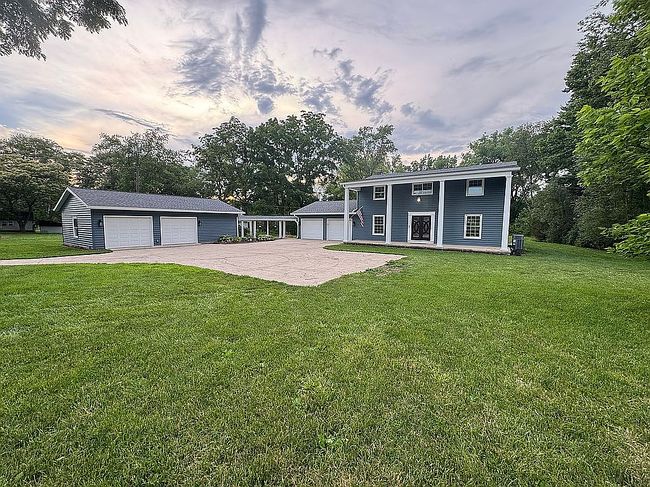 Photo of 11040 W State Route 32, Yorktown, IN