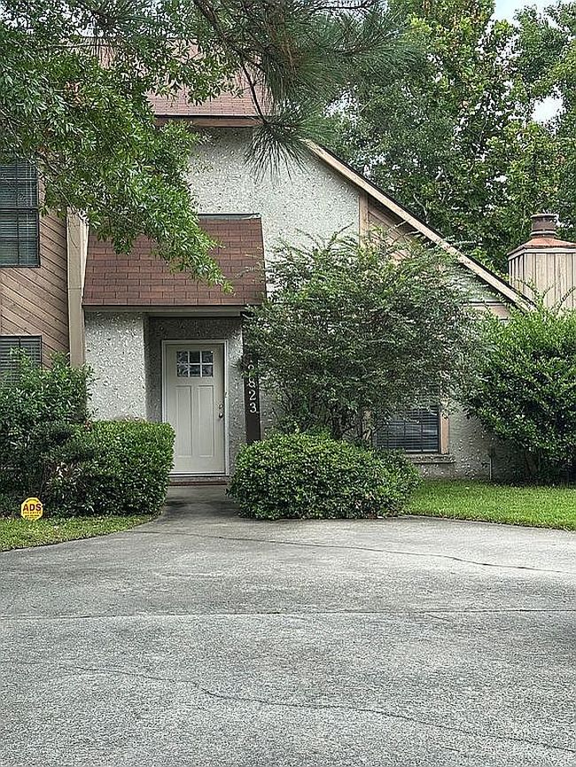 Photo of 12823 Stillwood Dr, Savannah, GA