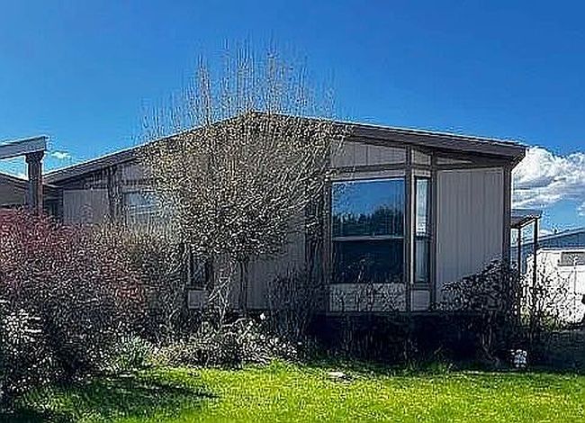 Image of 2015 6th Ave Space 14