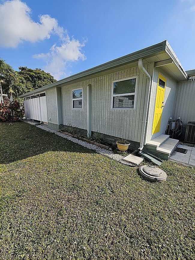Image of 5278 Sw 32nd St