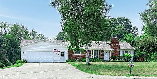 Photo of 7938 Belding Rd Ne