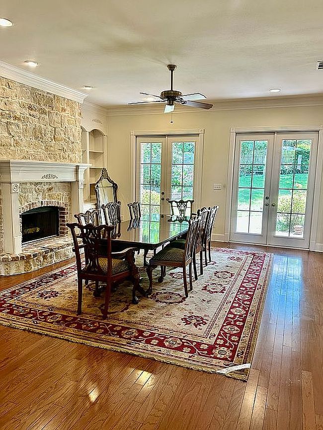 Image of 1506 Royal Oak Dr