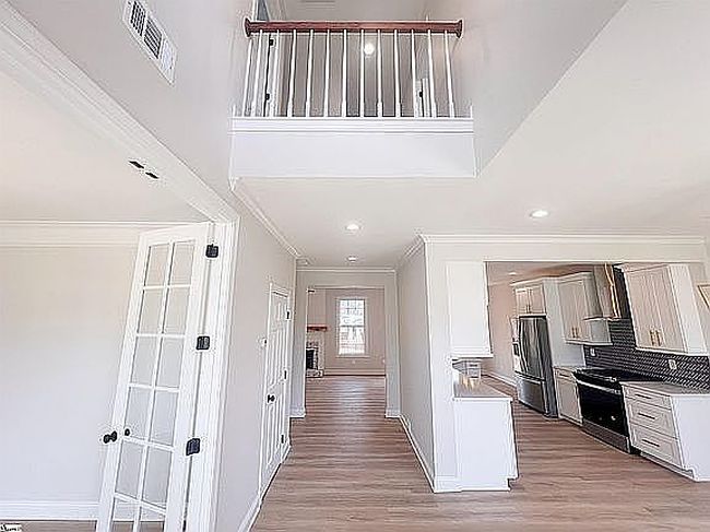 Photo of 22 Heather Stone Ct, Simpsonville, SC