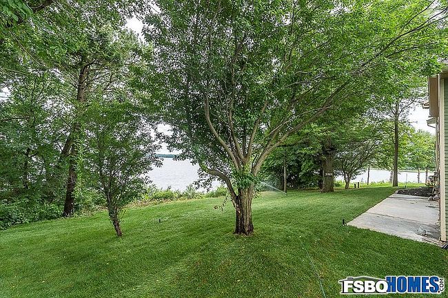 Image of 54 Lakeside Dr Ne