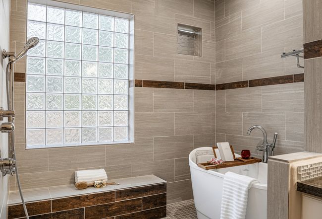 Additional photo 2 of property located at 2622 W Luce Dr