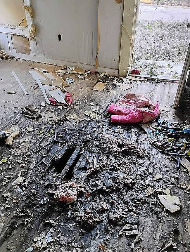 Image of 230 Spring Ave