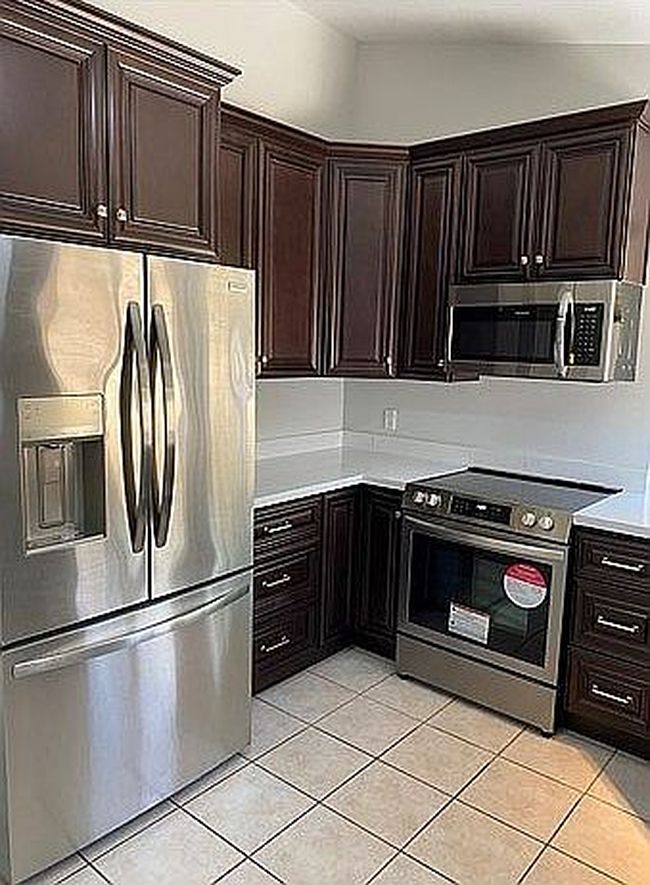 Image of 9292 E Davenport Dr