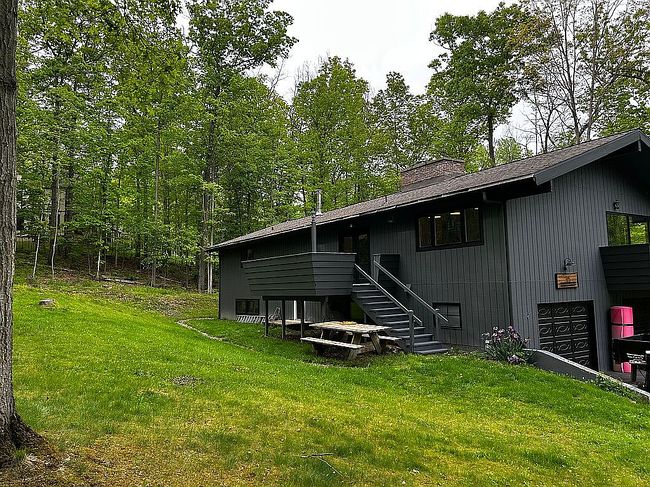 Photo of 35 Overbrook Rd, Painted Post, NY