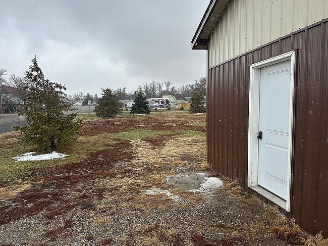 Image of 203 1st St