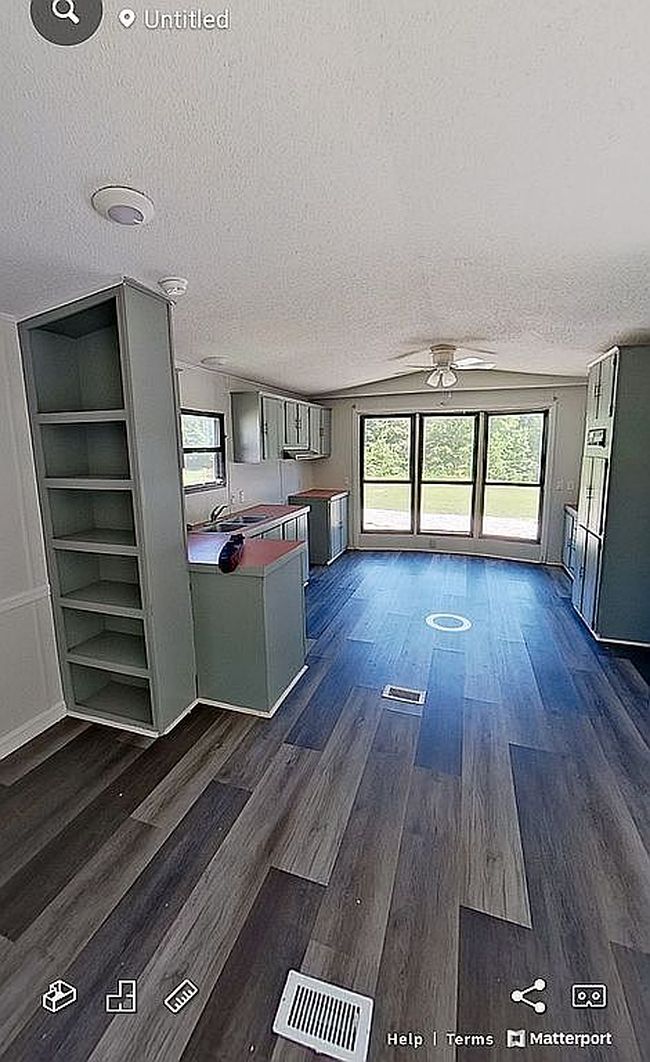 Image of 121 Nesting Ln #2