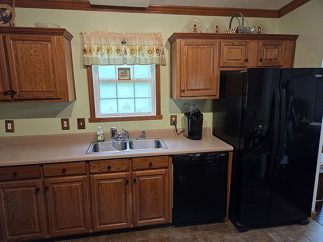 Photo of 115 Jenwil Dr, Deep Gap, NC