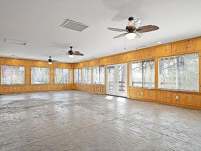 Image of 501 Ridge Dr