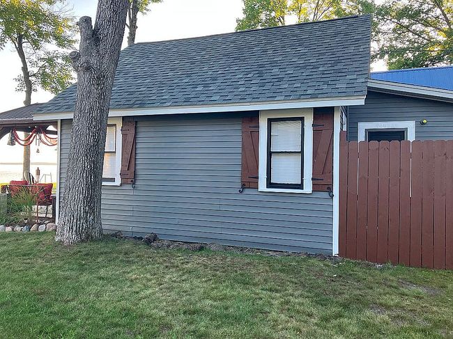 Photo of 7259 E Houghton Lake Dr, Houghton Lake, MI