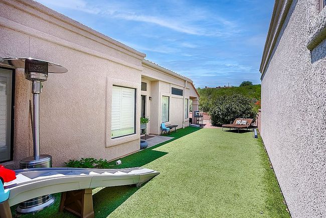 Additional photo 1 of property located at 5501 N Via Papavero