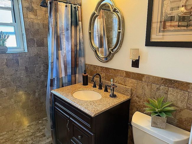Image of 125 Main St Apt 2V