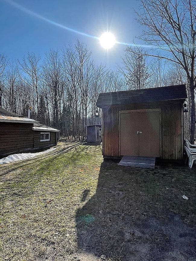 Image of 51221 Paradise Ln