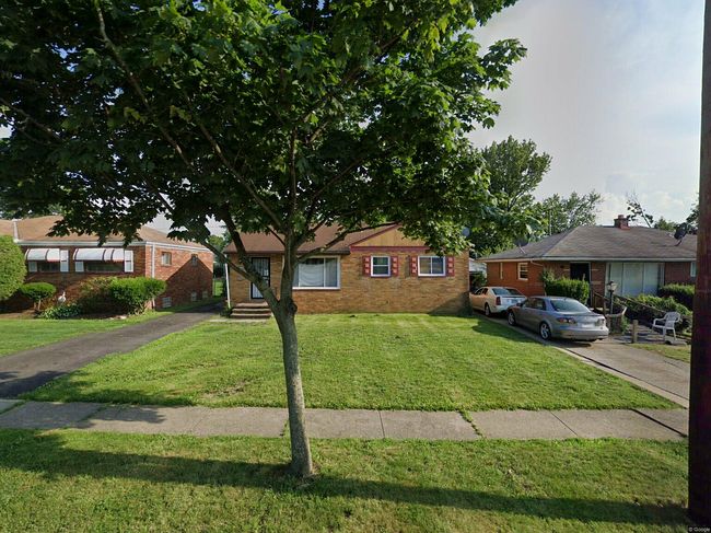 17502 Judson Dr, Cleveland, OH