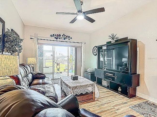 Photo of 112 Bentley Oaks Blvd, Auburndale, FL