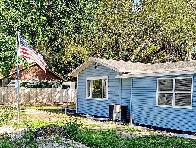 Image of 29056 Lake Lindsey Rd