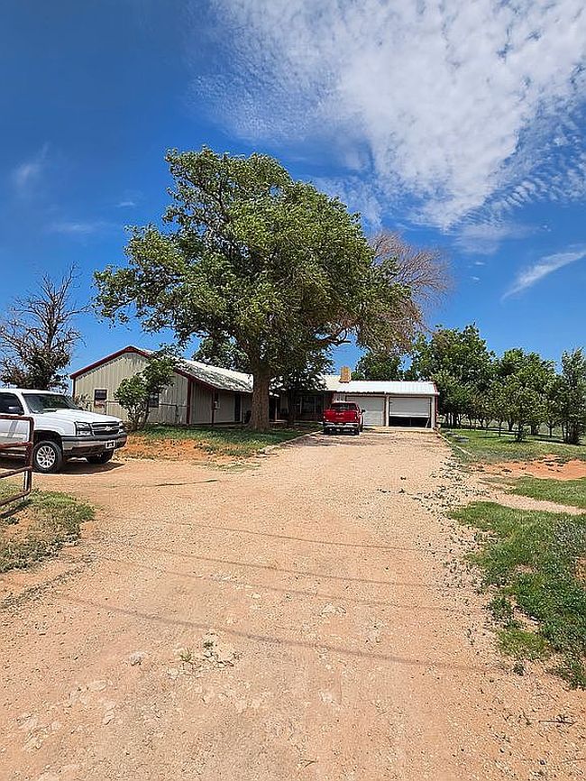 Photo of 1978 S Roosevelt Rd S #3, Portales, NM