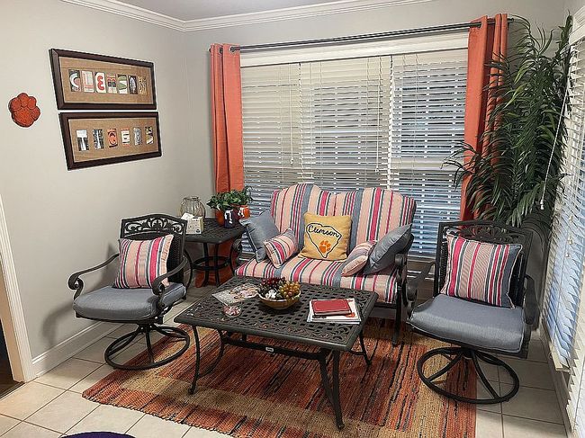 Image of 105 Foxfield Way